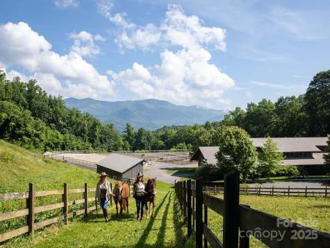 140 Boar Ridge Road Sylva NC 28779