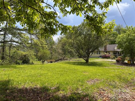 14 Crestfield Avenue Asheville NC 28804