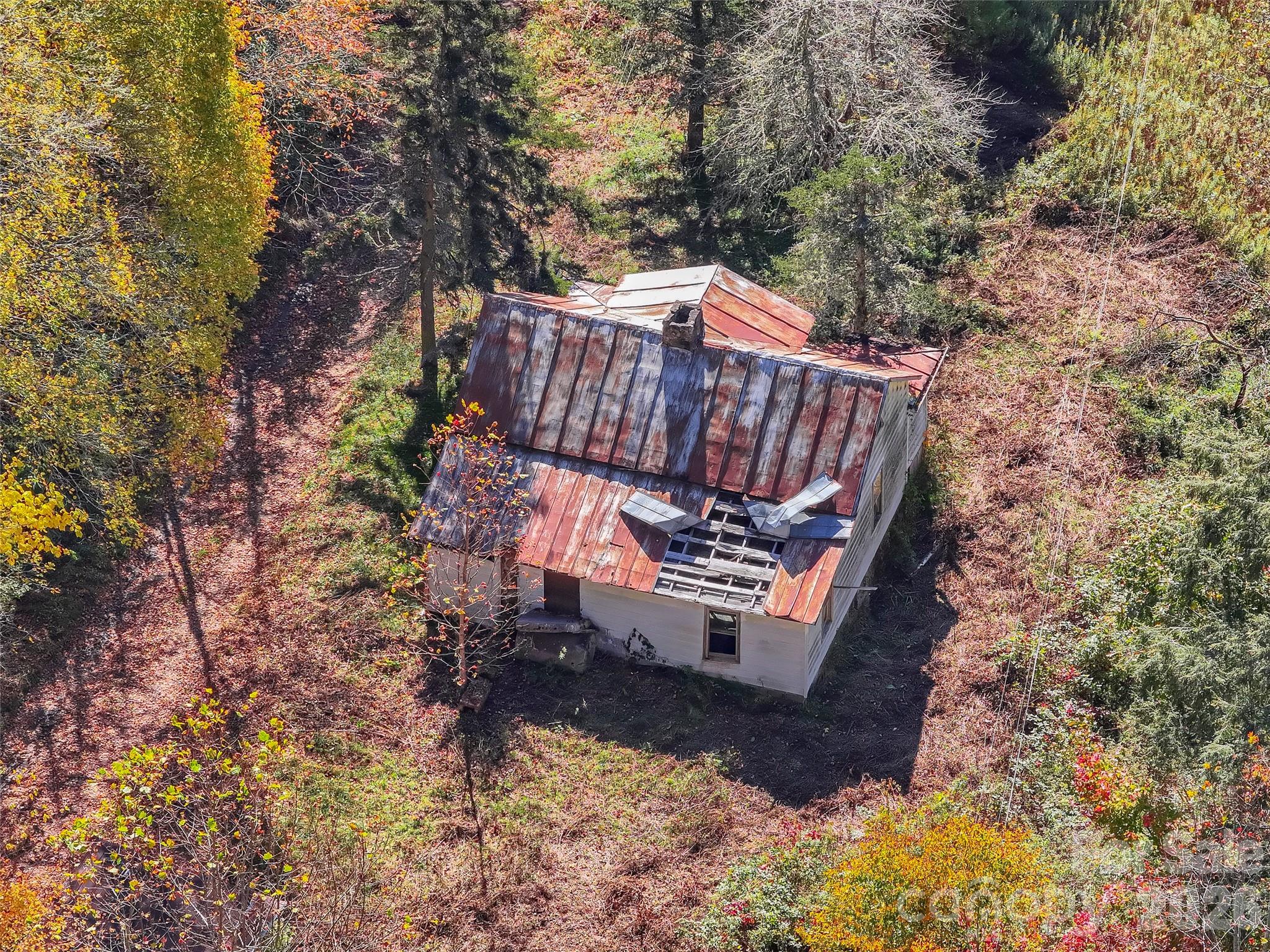 44 Toms Creek Road Bakersville NC 28705