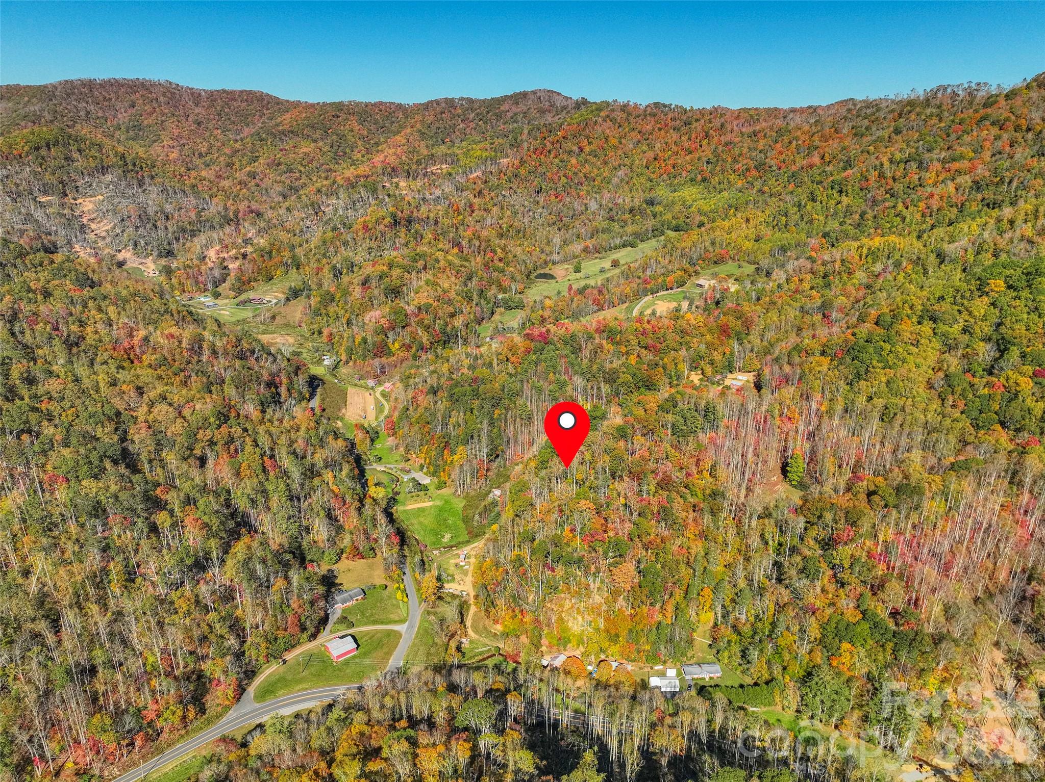 44 Toms Creek Road Bakersville NC 28705