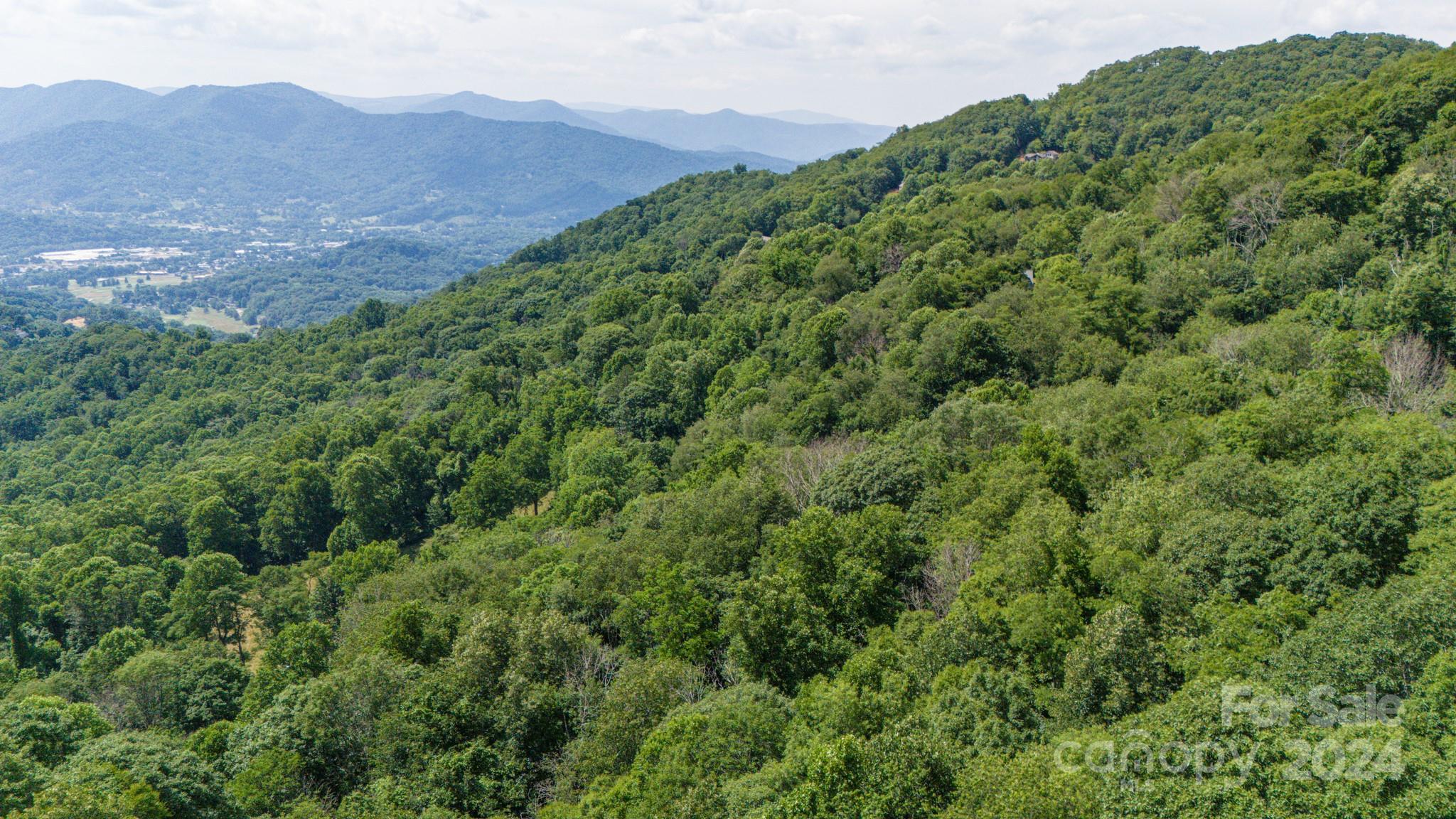 35 Twisted Trail Waynesville NC 28786