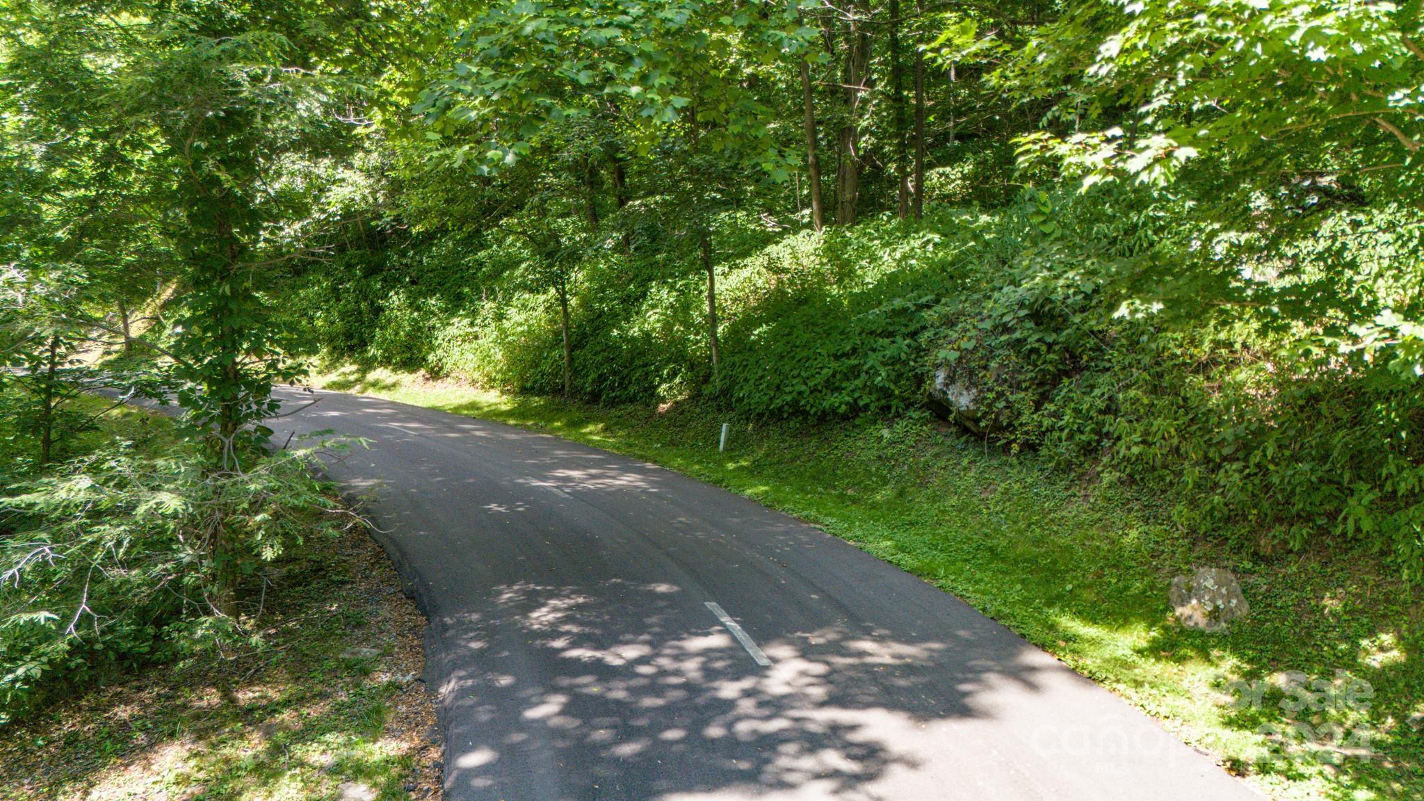 35 Twisted Trail Waynesville NC 28786