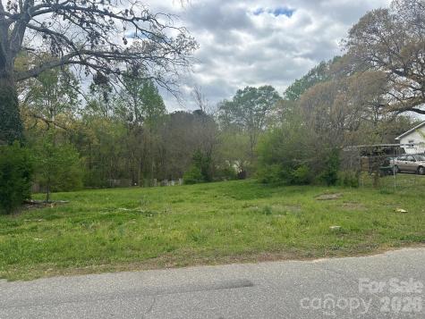 306 E Louisiana Avenue Bessemer City NC 28016