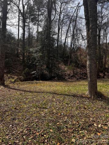 0000 Cemetery Loop Hickory NC 28601