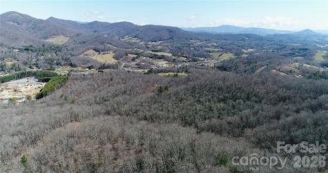 334 Omc Drive Burnsville NC 28714