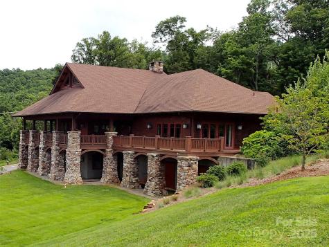 208 Settings Boulevard Black Mountain NC 28711