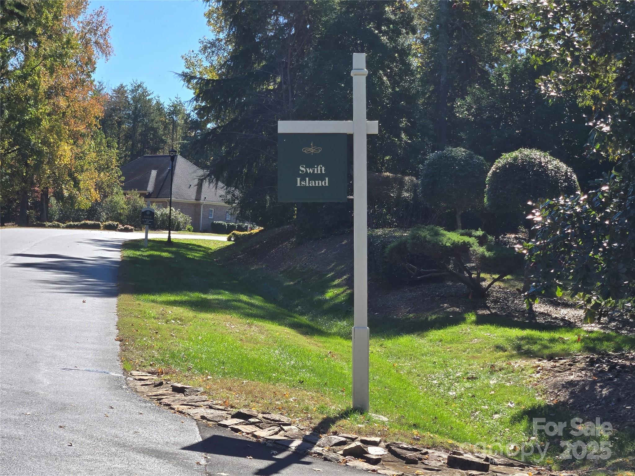125 Swift Island Place Badin Lake NC 28127