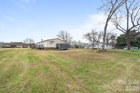 15420 Lucia Riverbend Highway Stanley NC 28164