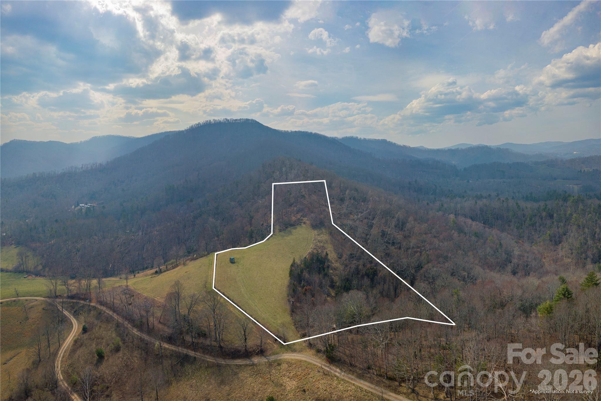 999 Chestnut Mountain Drive Green Mountain NC 28740