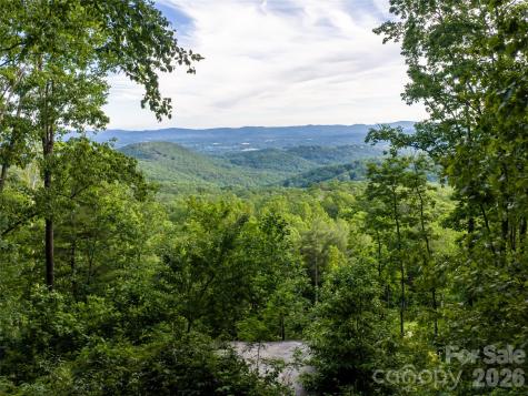 000 New Sprout Lane Hendersonville NC 28792
