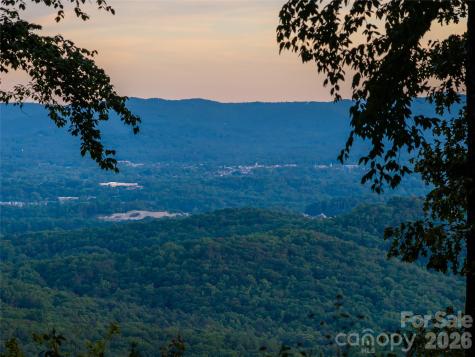 000 New Sprout Lane Hendersonville NC 28792