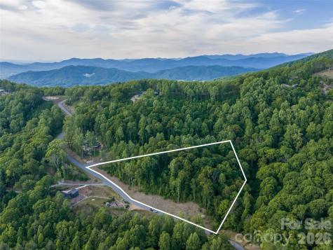 000 New Sprout Lane Hendersonville NC 28792