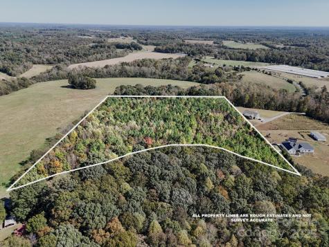 1117 Hoyt Scott Road Bear Creek NC 27207