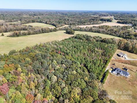 1117 Hoyt Scott Road Bear Creek NC 27207