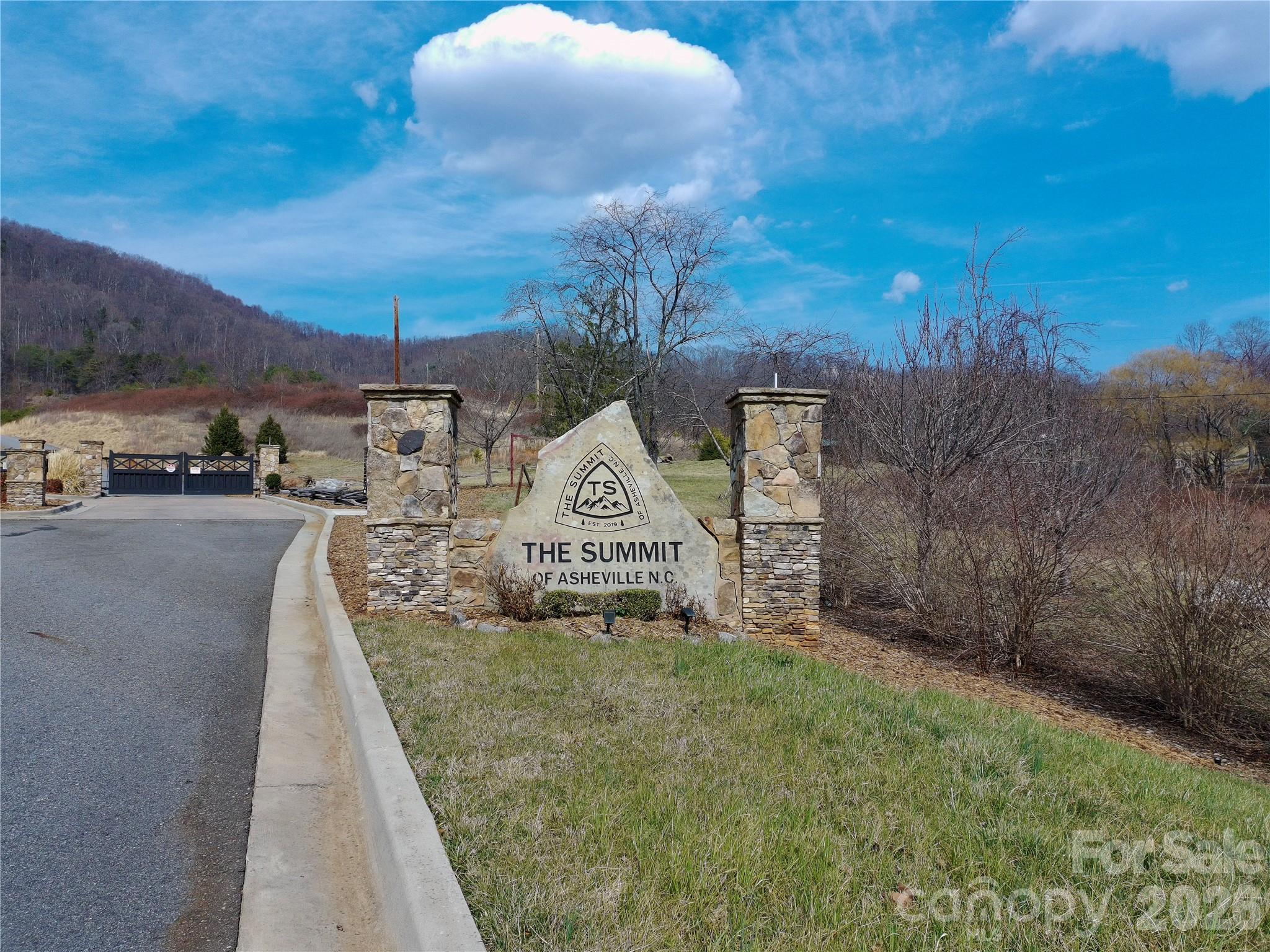 0 Summit Hills Drive Candler NC 28716