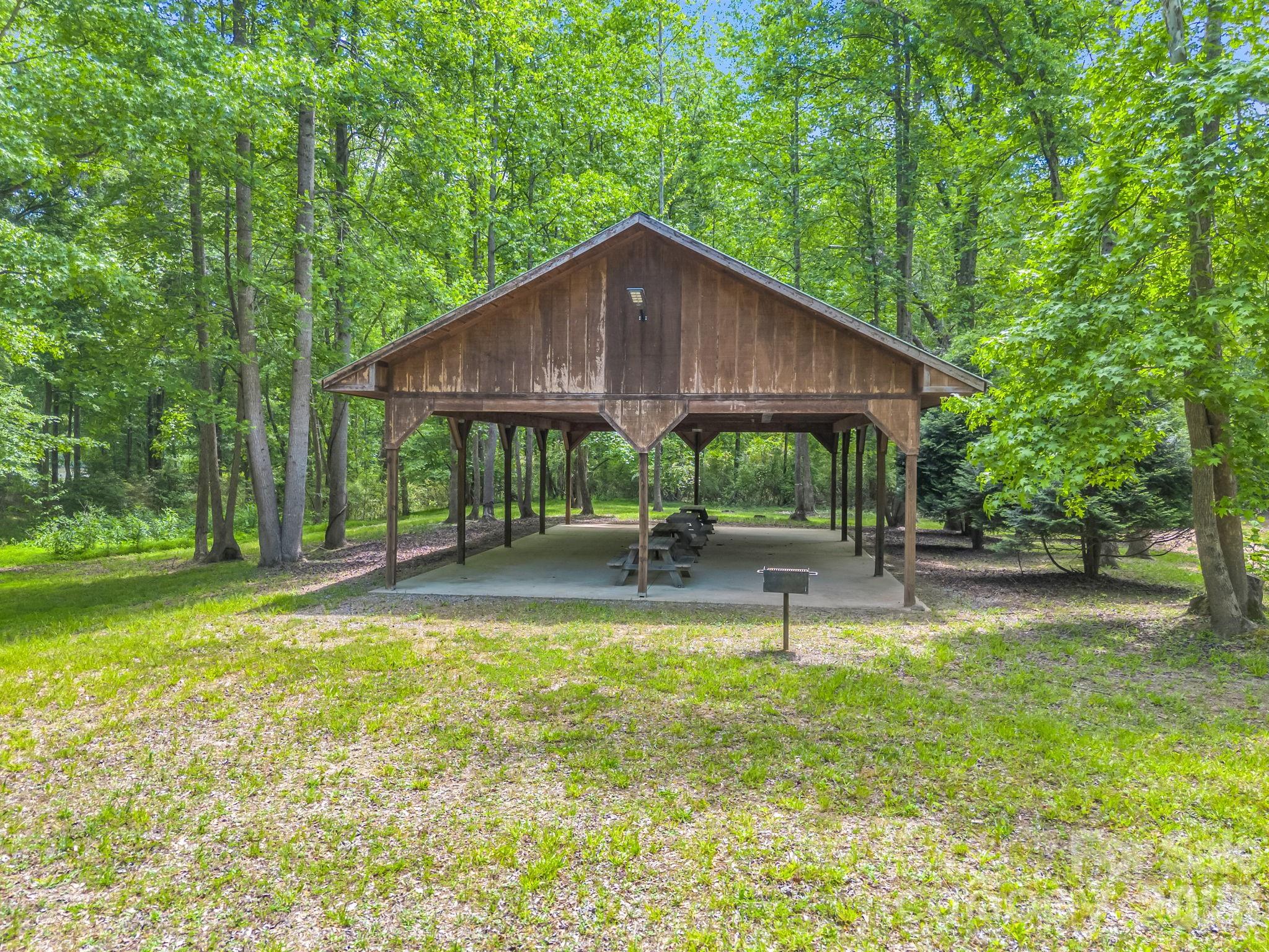 111 Cranberry Lane Mooresboro NC 28114