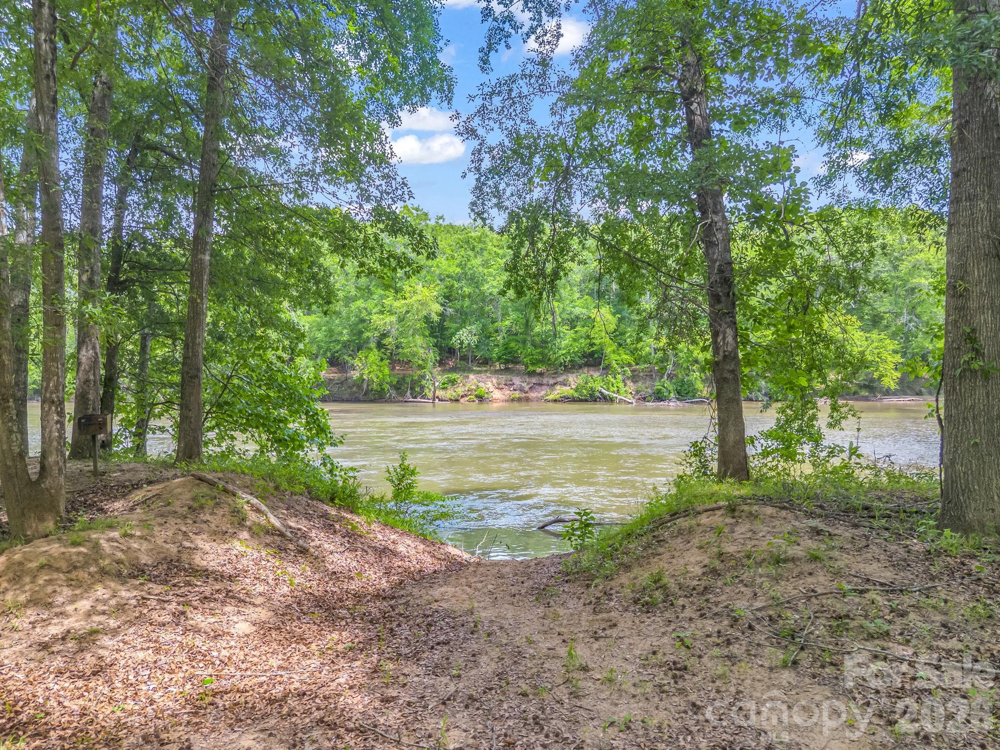111 Cranberry Lane Mooresboro NC 28114