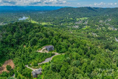 29 Grovepoint Way Asheville NC 28804