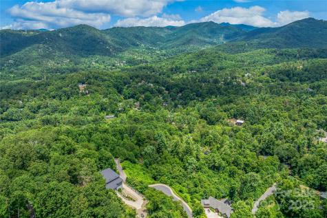 29 Grovepoint Way Asheville NC 28804