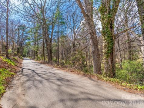 109 Round Table Trail Asheville NC 28803