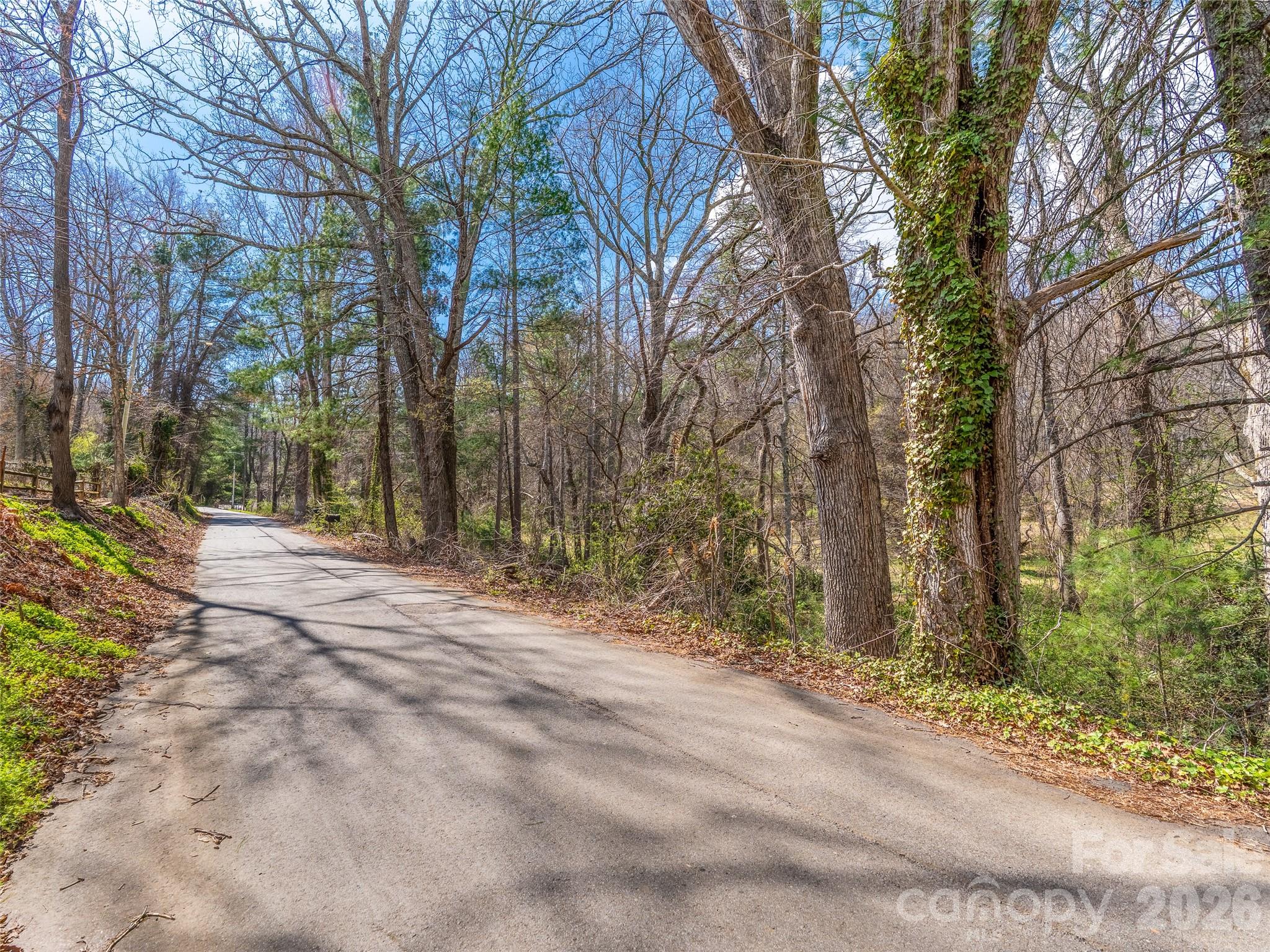 109 Round Table Trail Asheville NC 28803