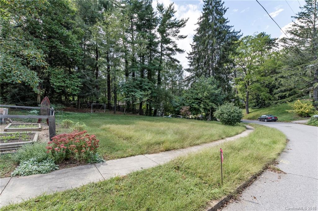 114 Clarendon Road Asheville NC 28806