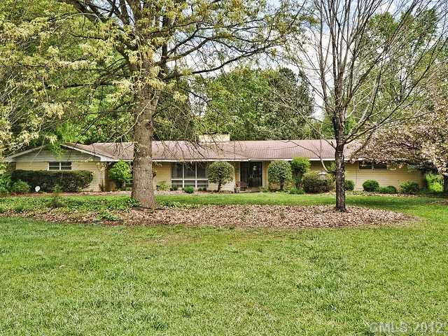 4335 Columbine Circle Charlotte NC 28211
