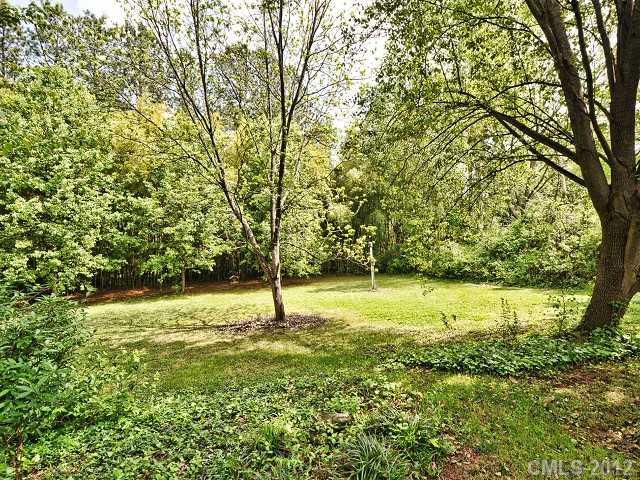 4335 Columbine Circle Charlotte NC 28211