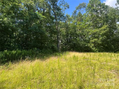 100 Mountain Field Lane Burnsville NC 28714