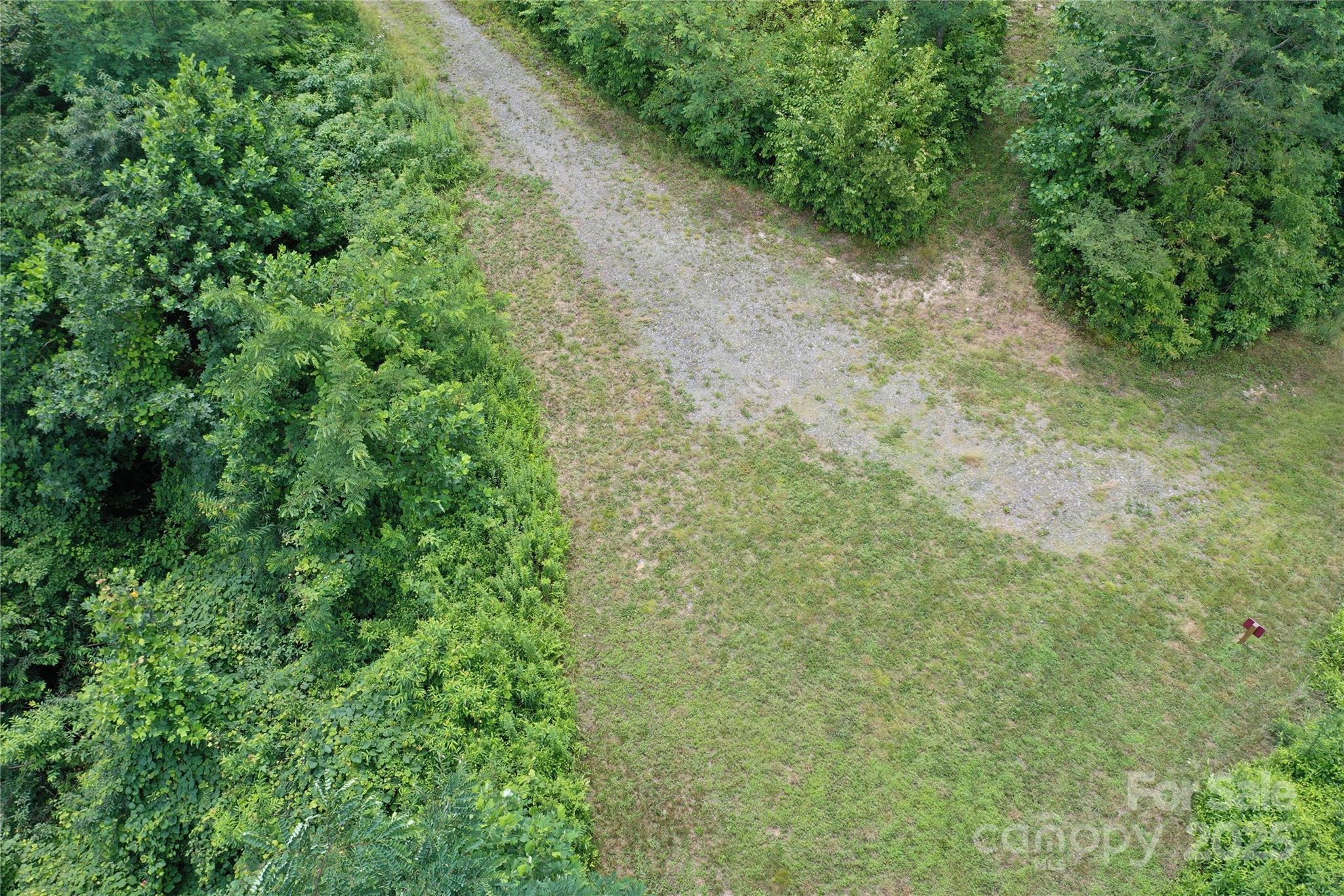 100 Mountain Field Lane Burnsville NC 28714
