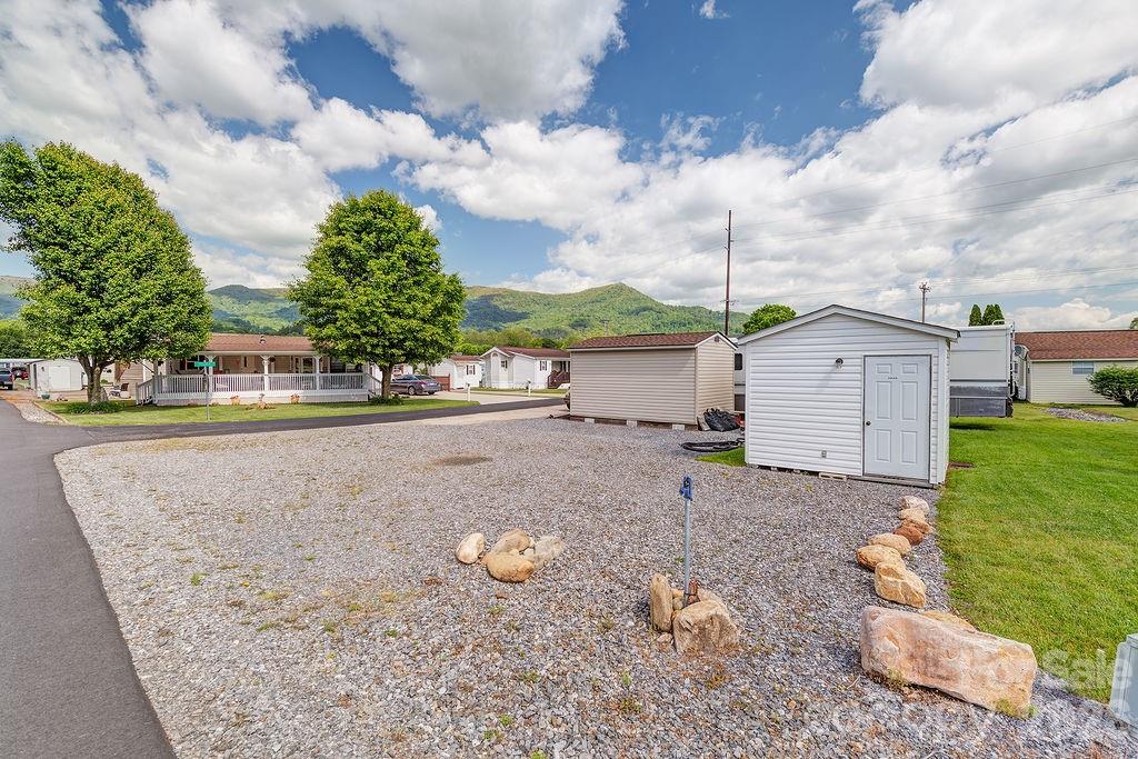 73 Polka Lane Waynesville NC 28785