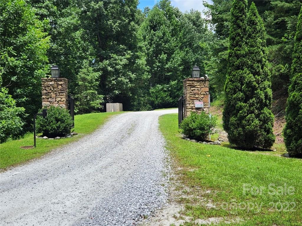 00 Summit Landing Drive Zirconia NC 28790
