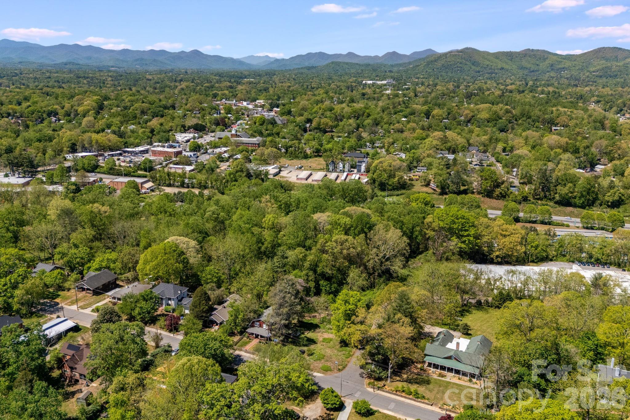 99999 Seven Oaks Road Asheville NC 28806
