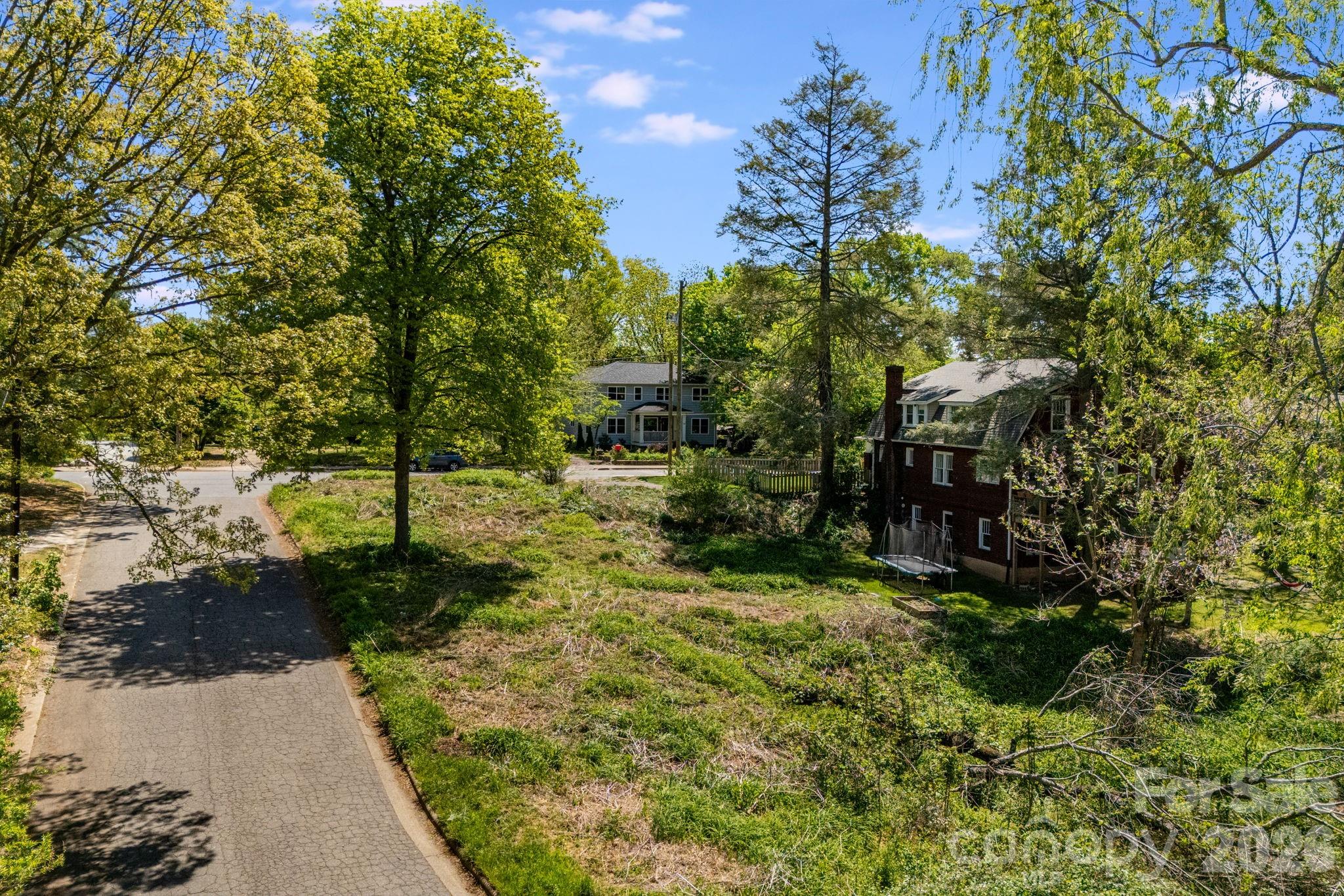 99999 Seven Oaks Road Asheville NC 28806