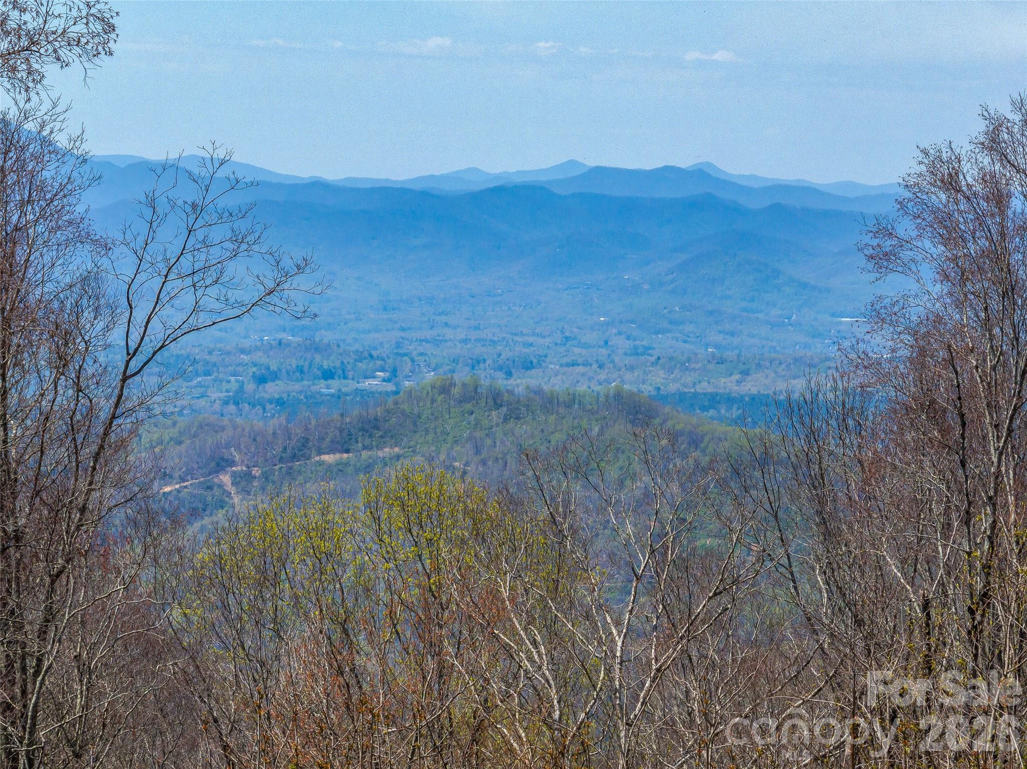 487 Grand Highland Drive Hendersonville NC 28792