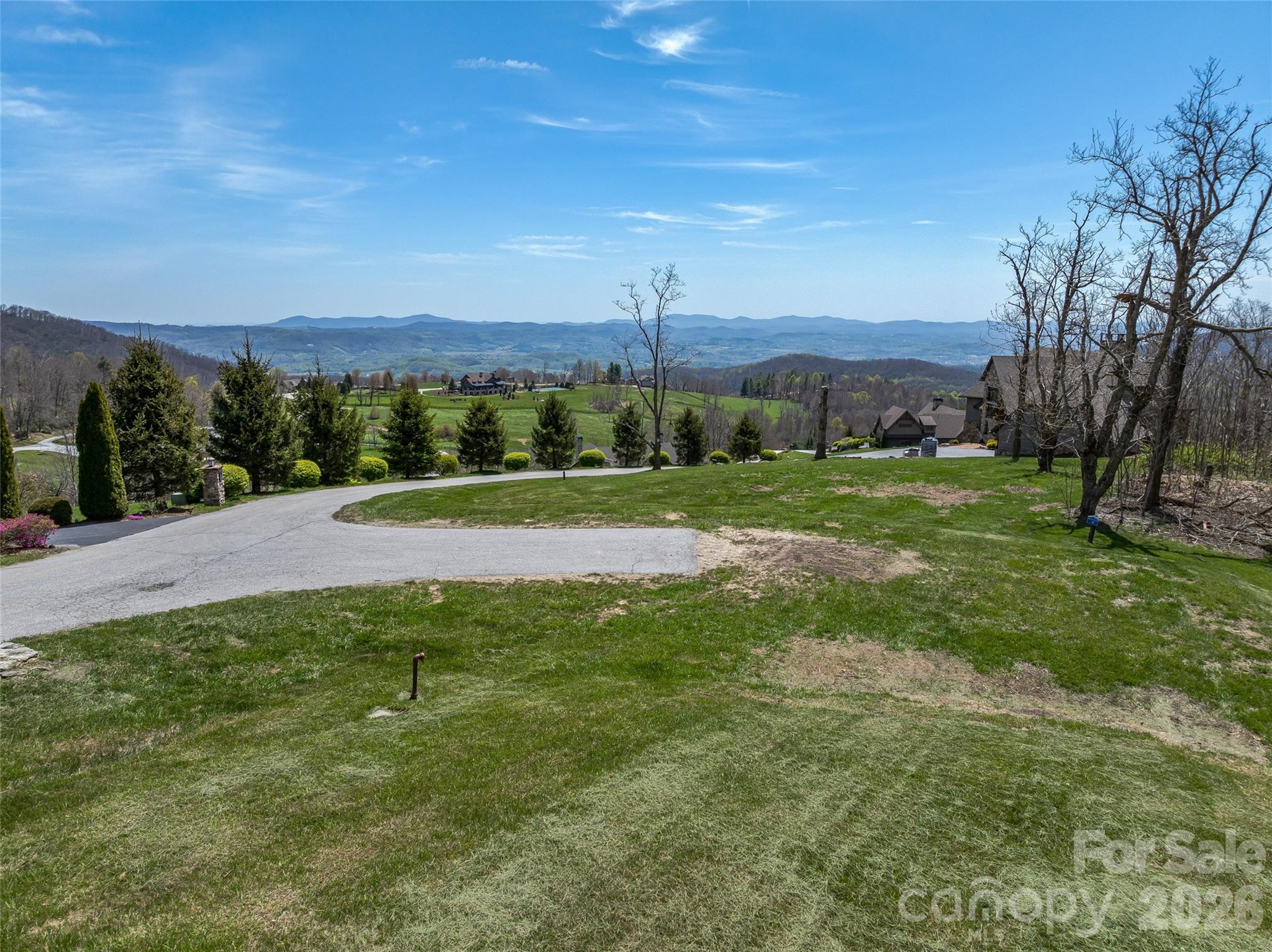 487 Grand Highland Drive Hendersonville NC 28792