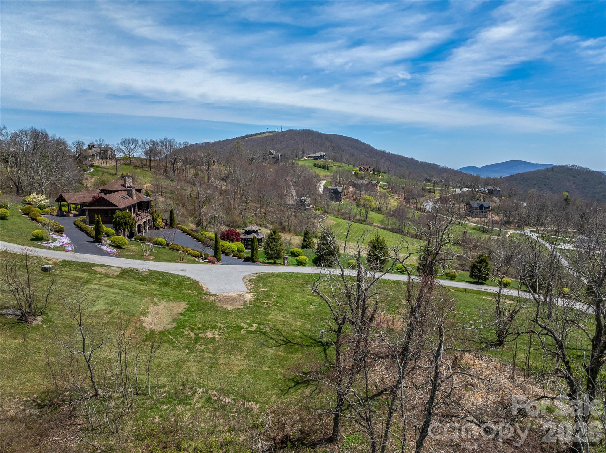 487 Grand Highland Drive Hendersonville NC 28792