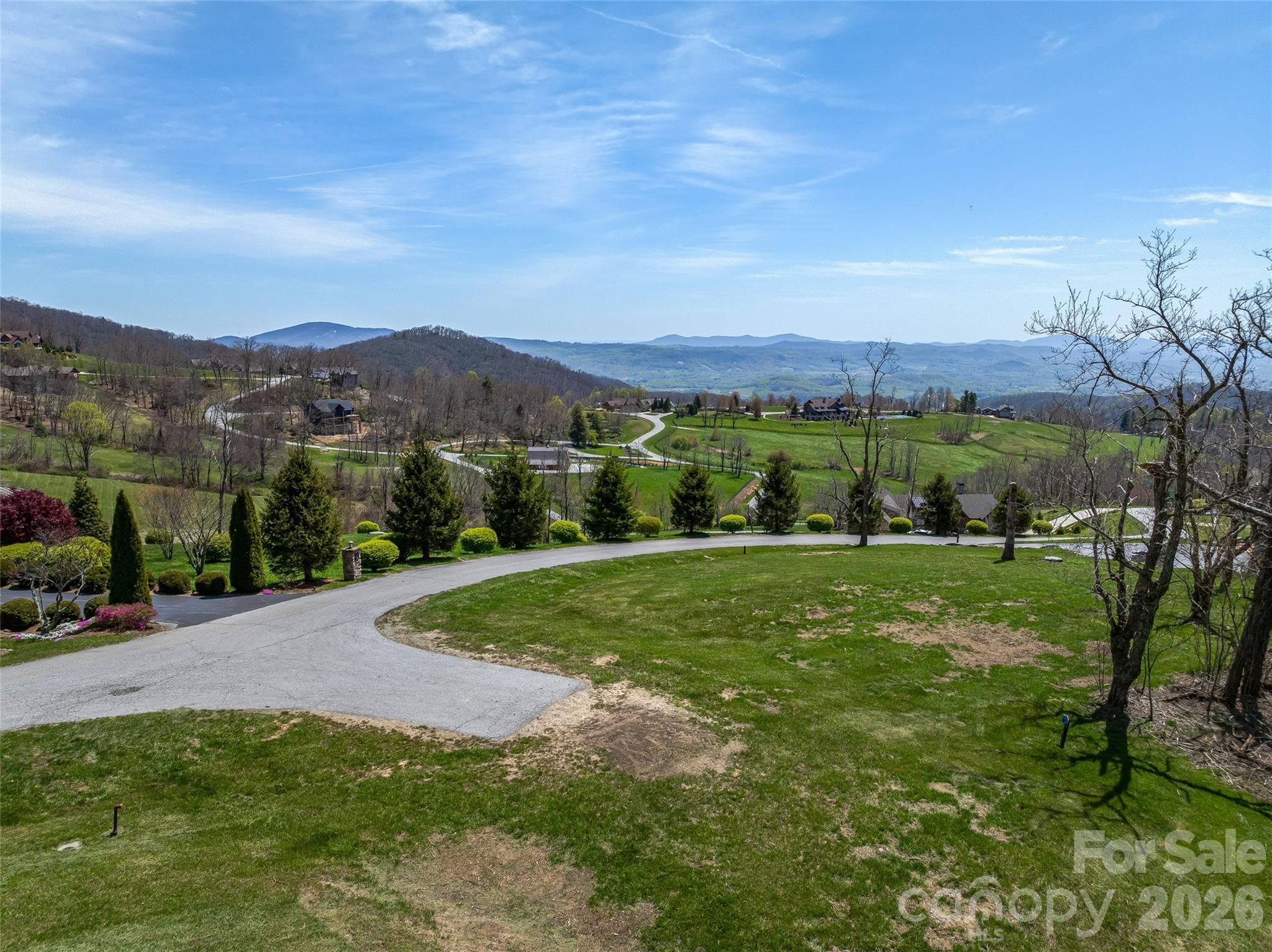 487 Grand Highland Drive Hendersonville NC 28792