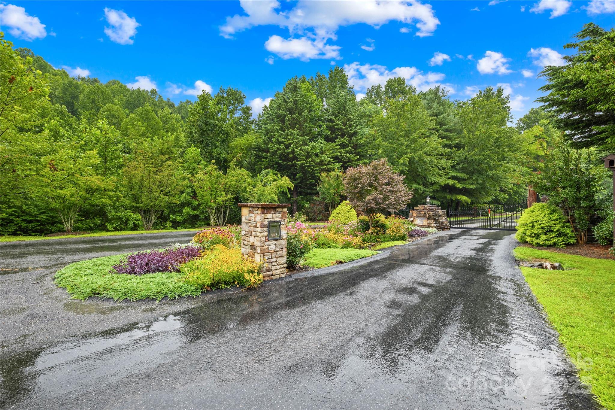 262 Feather Falls Trail Black Mountain NC 28762