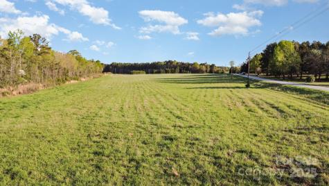 2233 Riverside Road Lancaster SC 29720