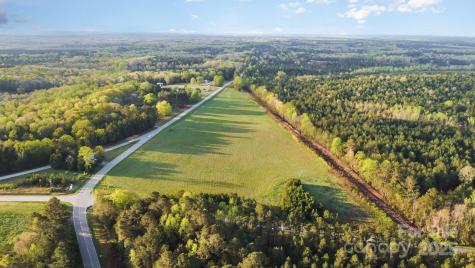 2233 Riverside Road Lancaster SC 29720