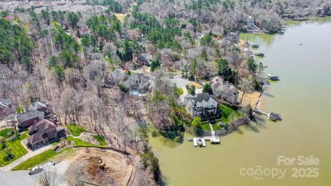 11055 Holiday Cove Drive Tega Cay SC 29708