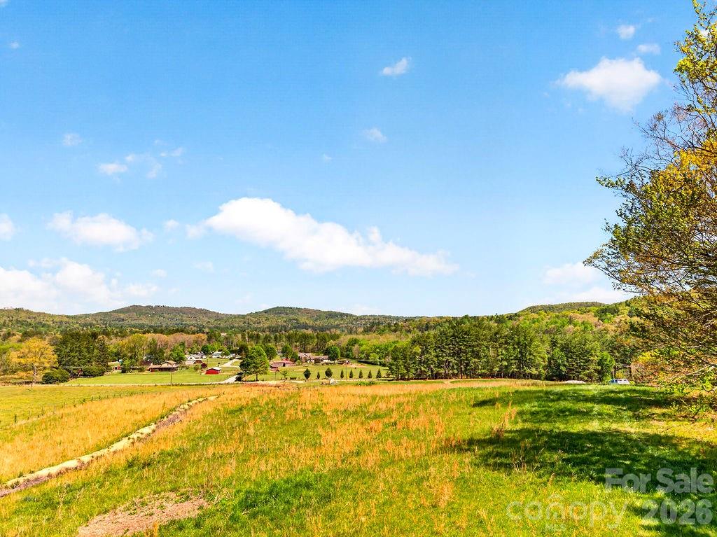 000 Etowah School Road Hendersonville NC 28739