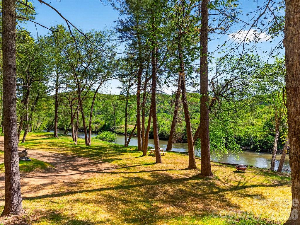 000 Etowah School Road Hendersonville NC 28739