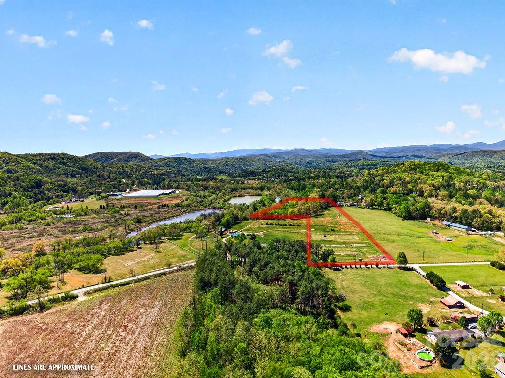 000 Etowah School Road Hendersonville NC 28739