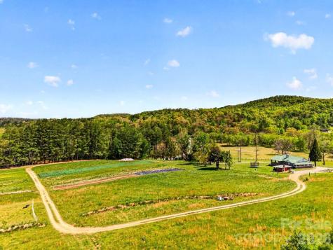 000 Etowah School Road Hendersonville NC 28739