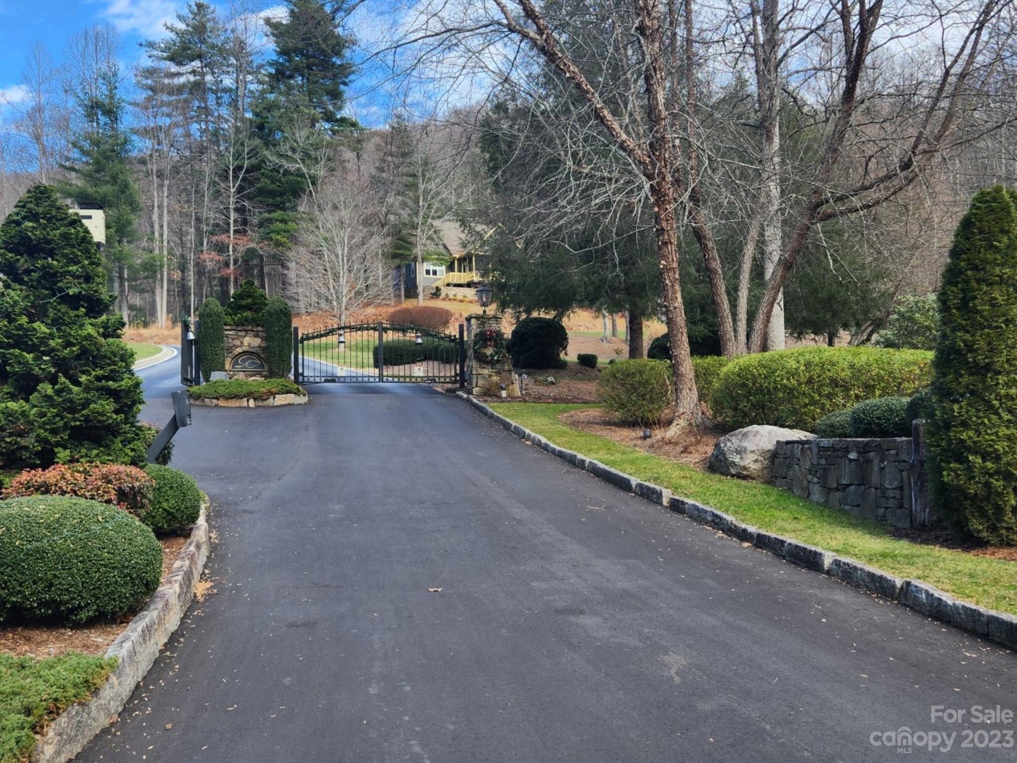 145 Ivywood Lane Laurel Park NC 28739