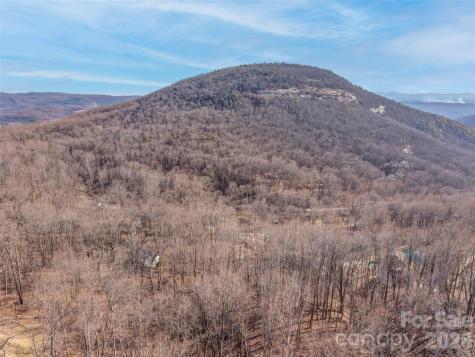 6 Pioneer Lane Fletcher NC 28732