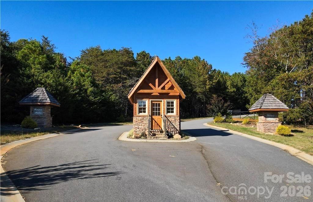 5747 Lake Pointe Drive Granite Falls NC 28630