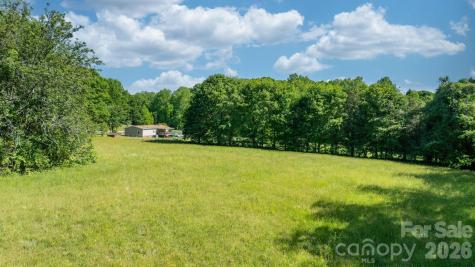 5587 Lee Cline Road Conover NC 28613